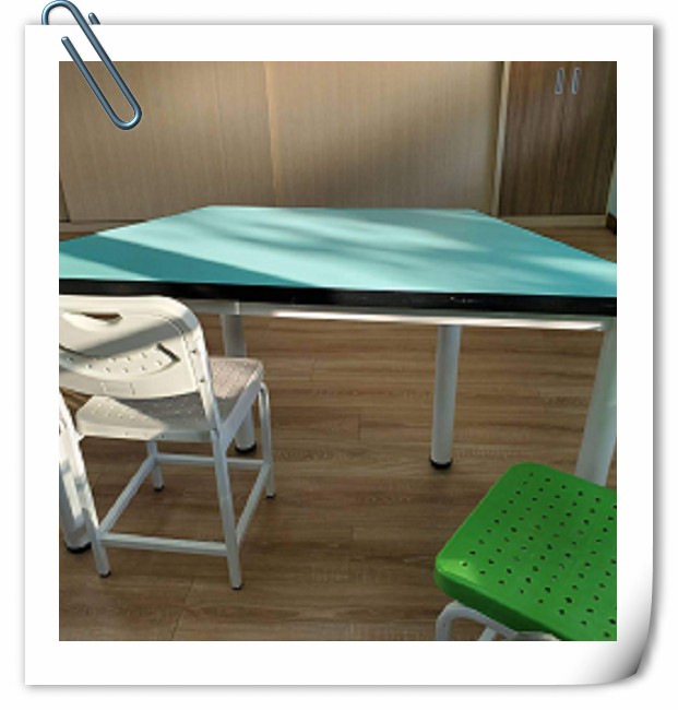 學校系列3 (School furniture)